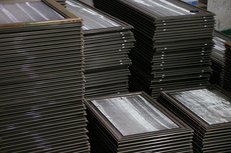 高檔鋁合金門窗的定制設(shè)計，原來大有講究！【樓上樓門窗】